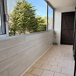 Apartment 2 Pieces Entierement Renove Et Equipe A 150 M De La Avec Parking Saint-Hilaire-de-Riez